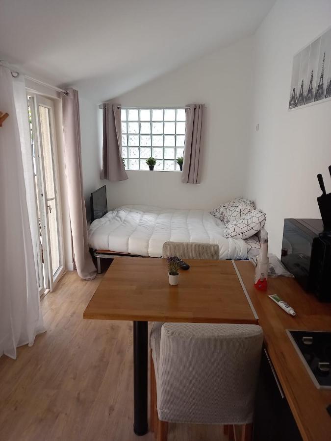 ווילג'וף Studio Avec Terrasse Paris Sud מראה חיצוני תמונה